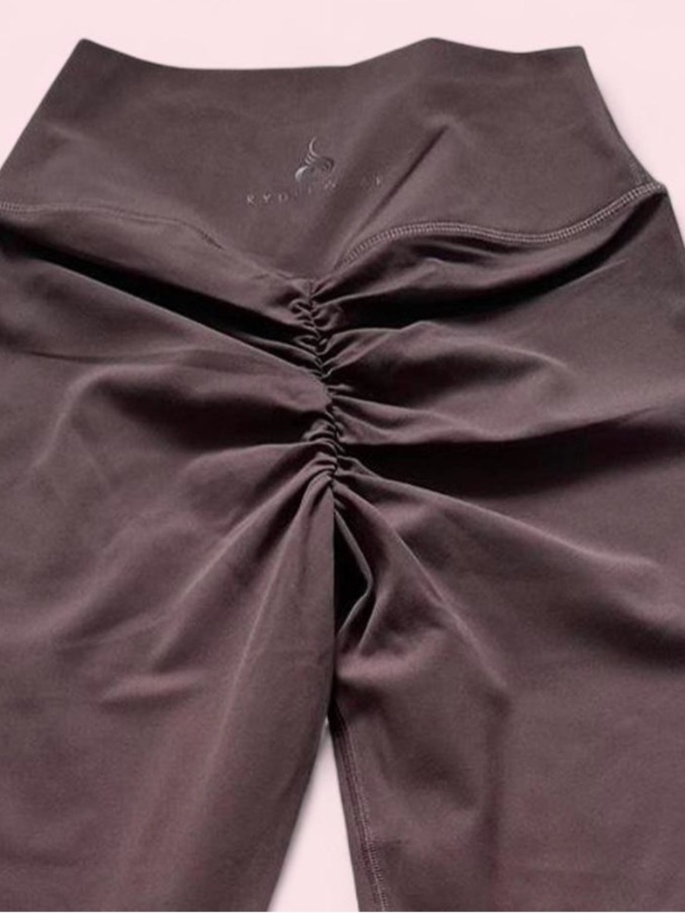 Ruched High-Waist Yoga Leggings - Cocoa Brown